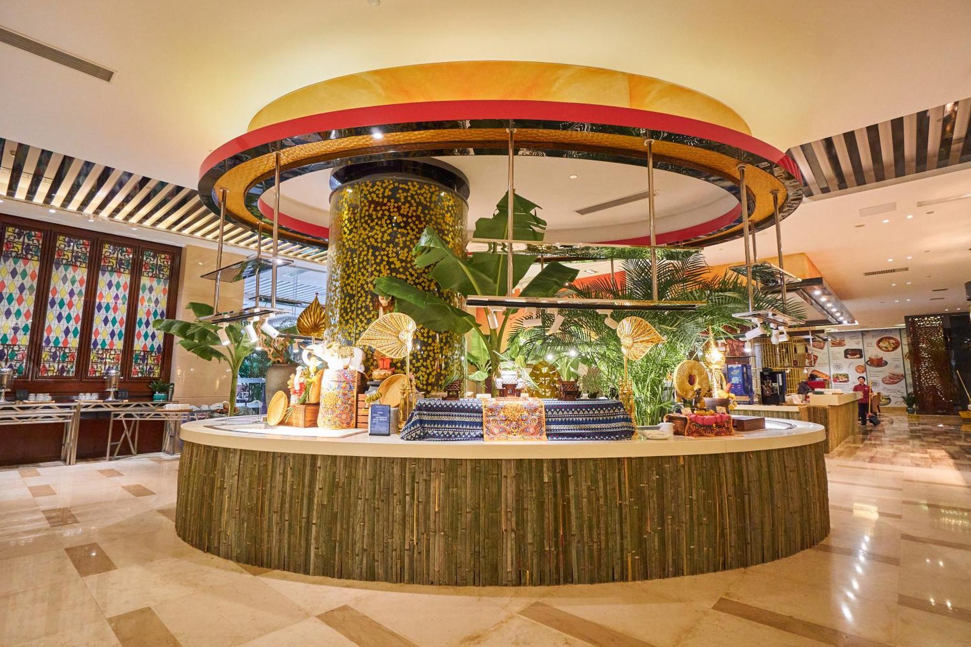 Wyndham Grand Plaza Royale Chenzhou Hotel Bagian luar foto