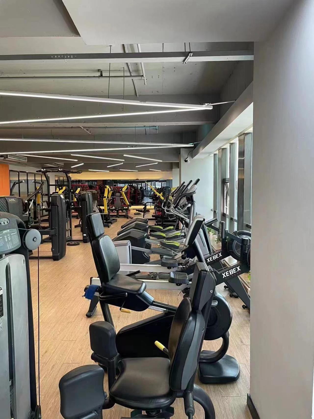 Wyndham Grand Plaza Royale Chenzhou Hotel Bagian luar foto