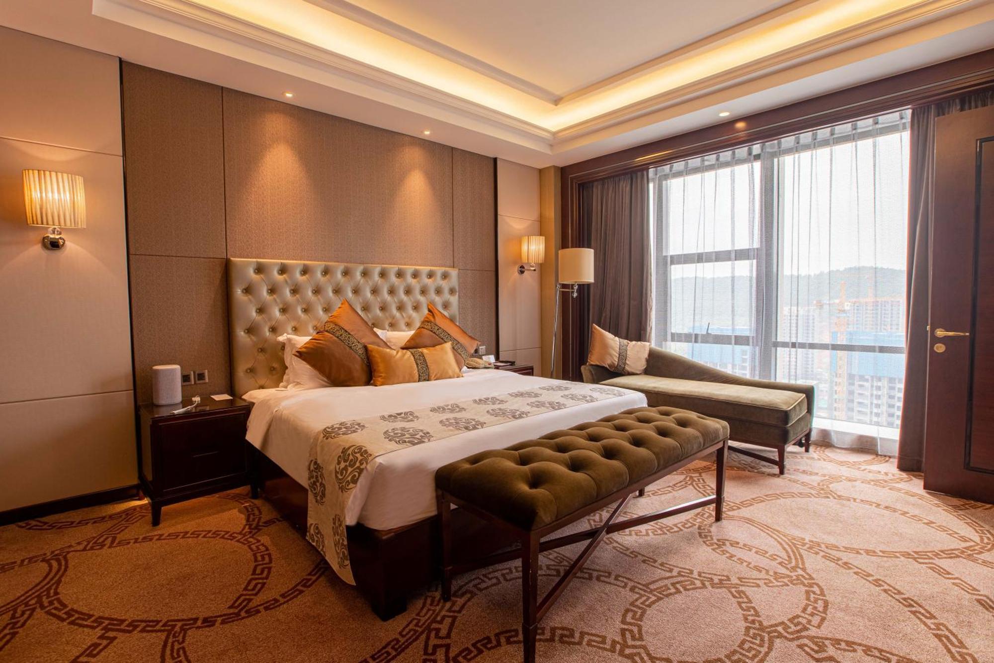 Wyndham Grand Plaza Royale Chenzhou Hotel Bagian luar foto