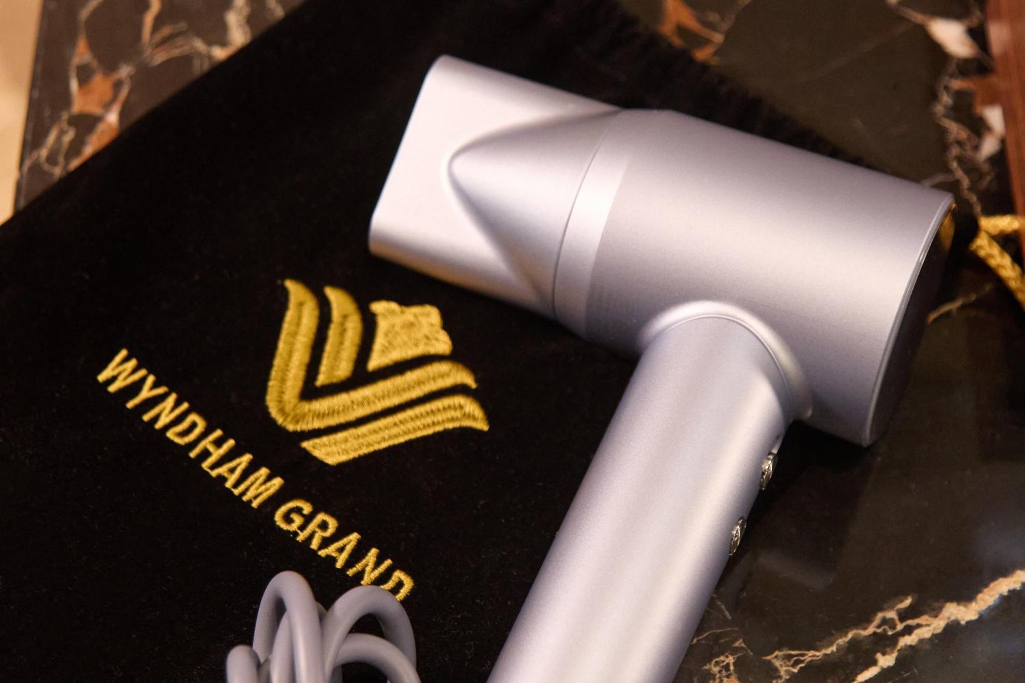 Wyndham Grand Plaza Royale Chenzhou Hotel Bagian luar foto