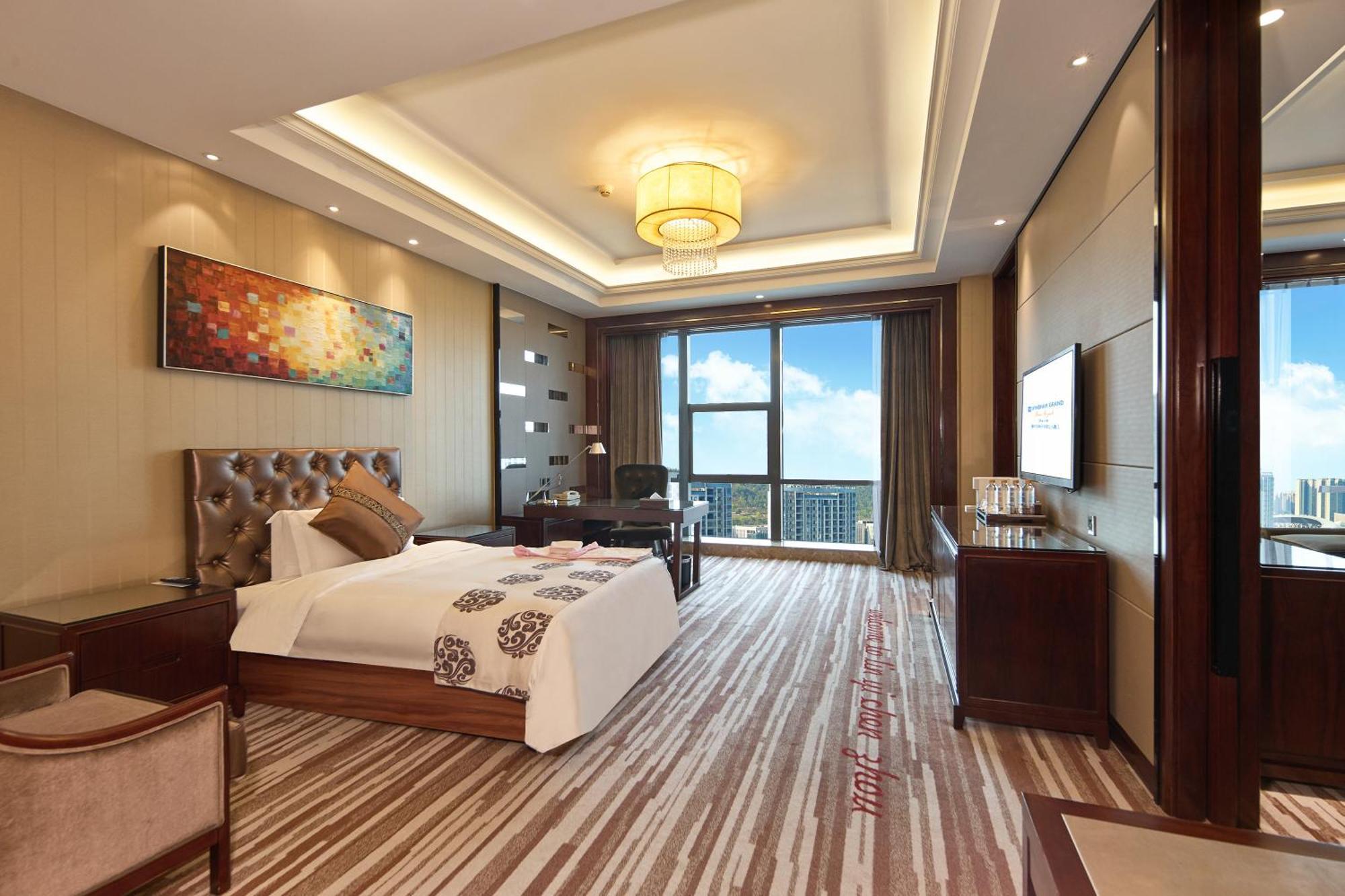 Wyndham Grand Plaza Royale Chenzhou Hotel Bagian luar foto