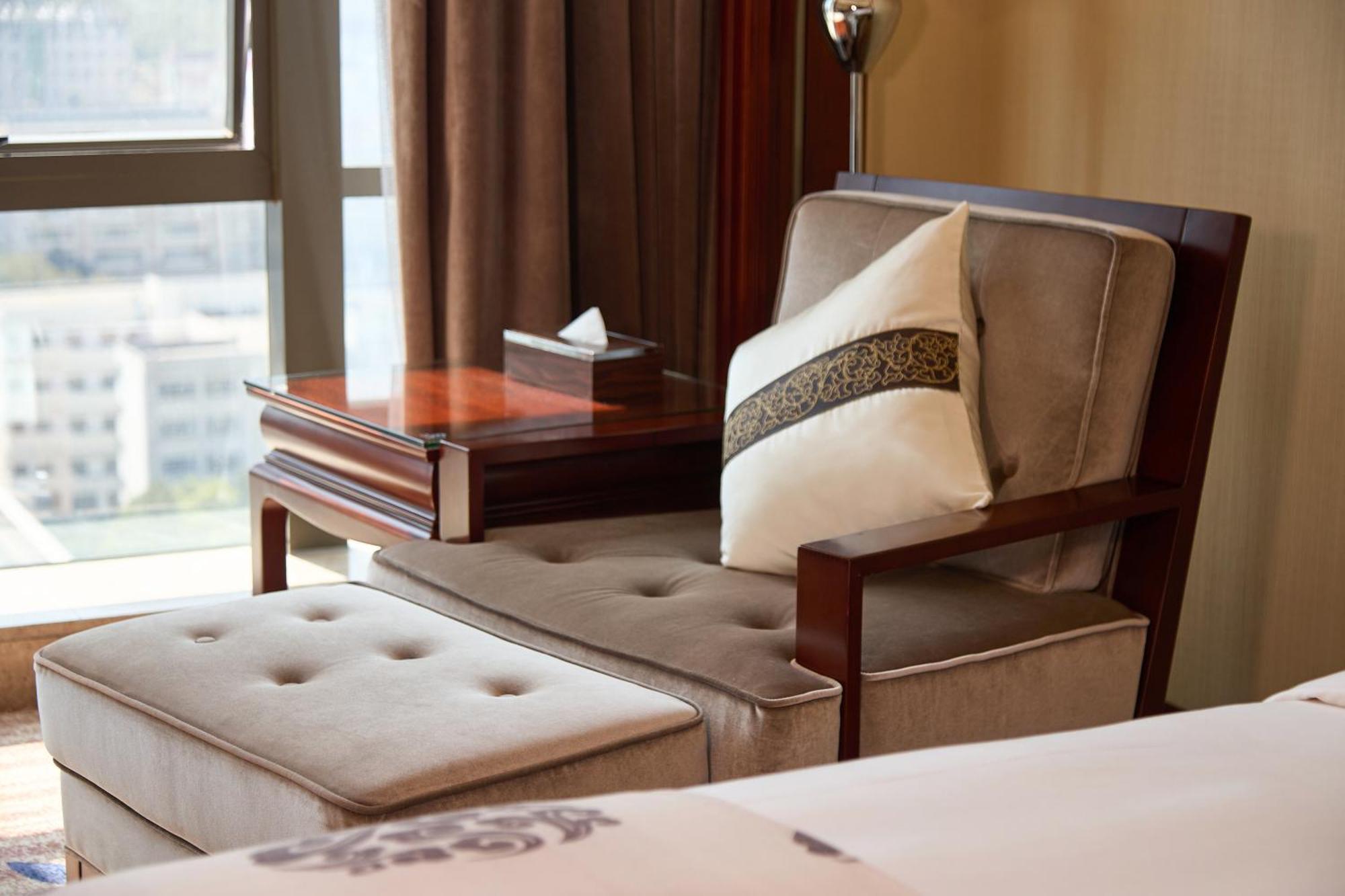 Wyndham Grand Plaza Royale Chenzhou Hotel Bagian luar foto