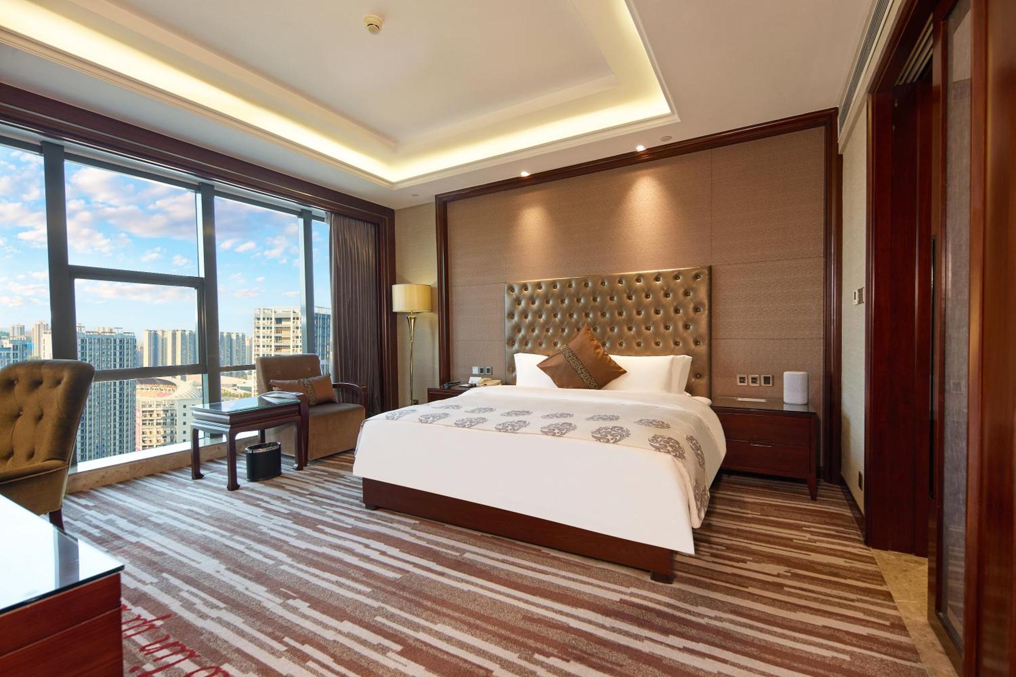 Wyndham Grand Plaza Royale Chenzhou Hotel Bagian luar foto